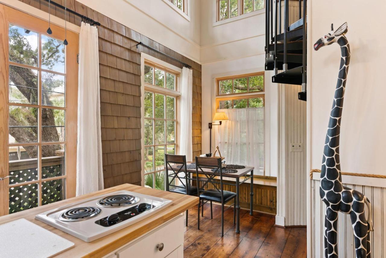 The Treehouse - 116 Florence Street St. Simons Island Exterior photo
